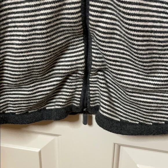 Eddie Bauer striped sweater zip up medium - Picture 8 of 10